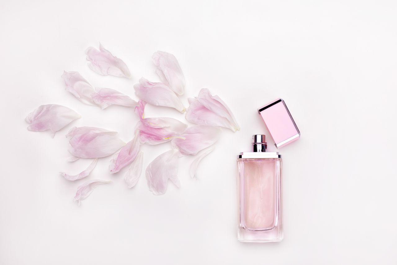 Jak dobrać zapach damskich perfum?