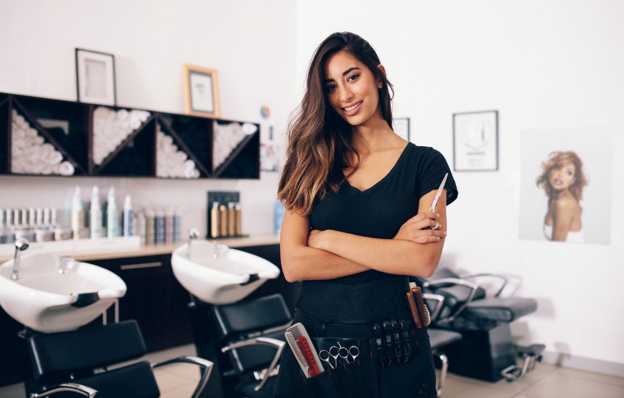 5 niezbędnych rzeczy w profesjonalnym salonie fryzjerskim