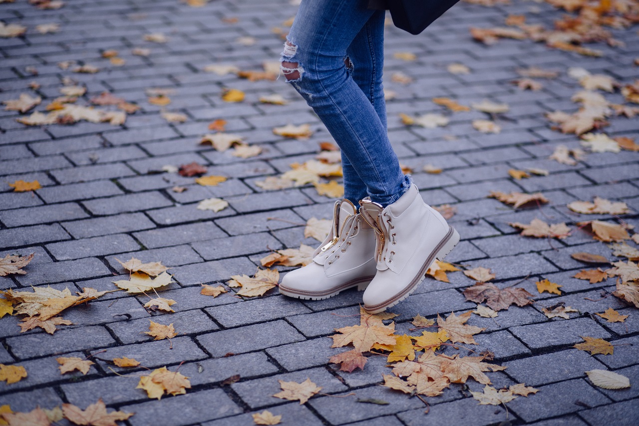 Jakie buty nosić jesienią?
