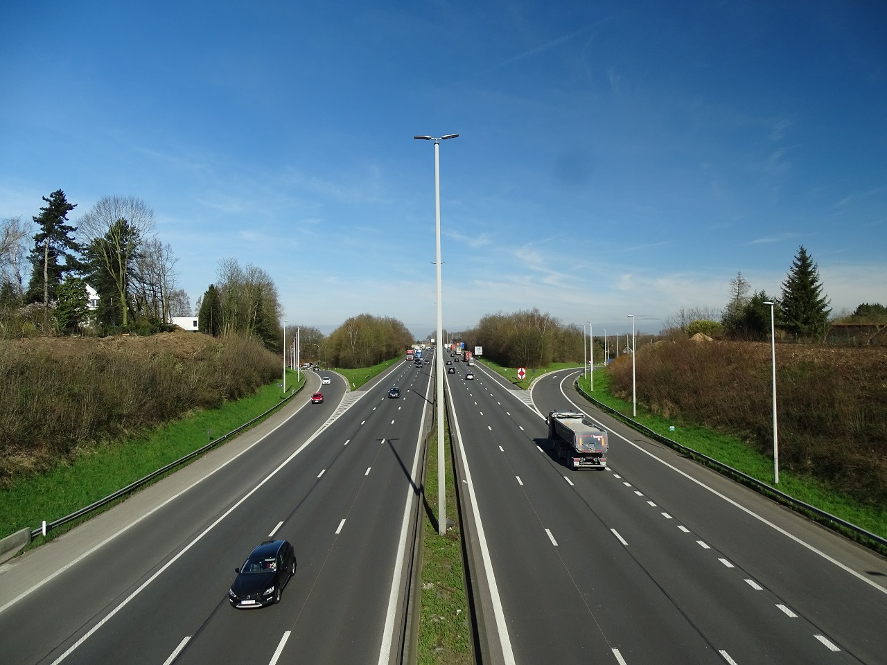 Co wpływa na bezpieczeństwo w ruchu drogowym?