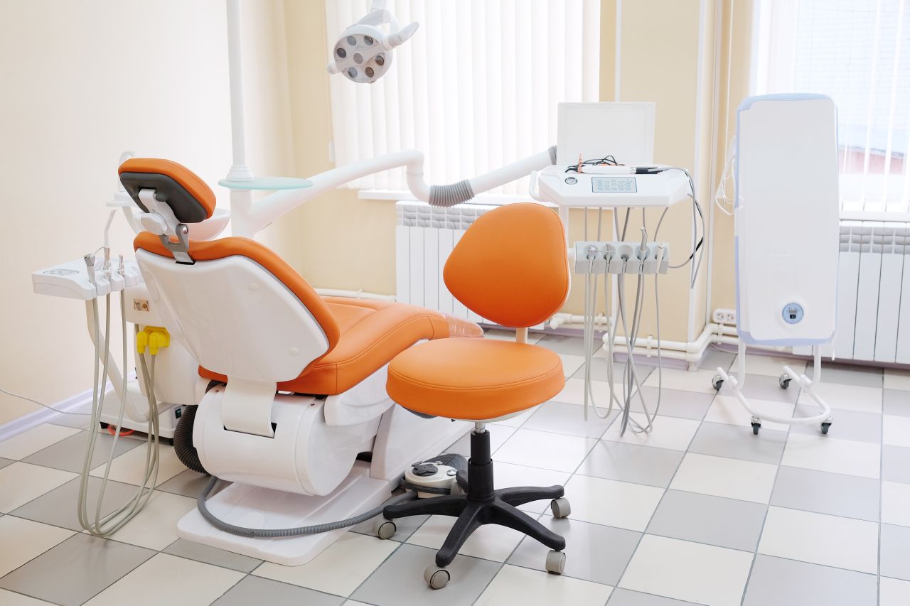 Jak wybrać najlepsze narzędzia do gabinetu stomatologicznego?